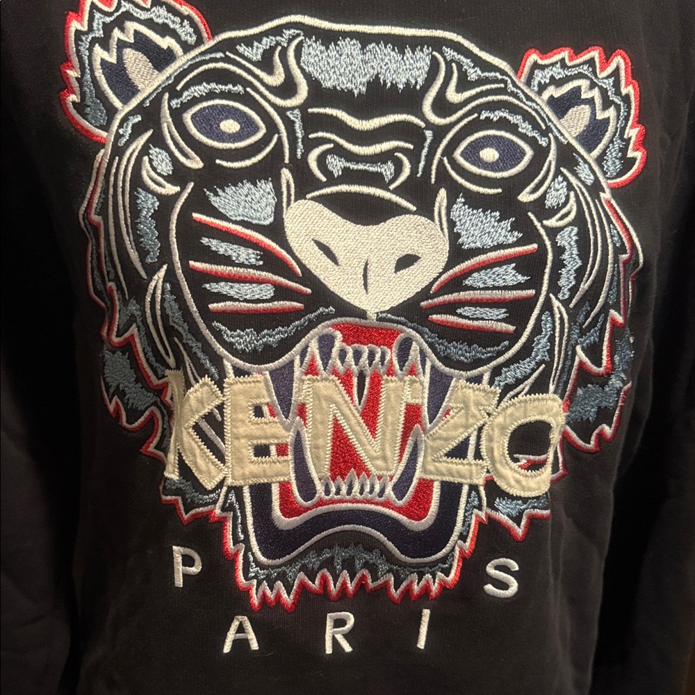 Kenzo Black Crewneck Sweater with Tiger Design - Picture 3 of 3